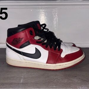Air Jordan 1 Retro High